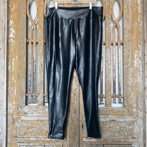 GAP BLACK FAUX LEATHER LEGGINGS XL NEW